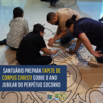 Santuário prepara tapete de Corpus Christi sobre o Ano Jubilar do Perpétuo Socorro